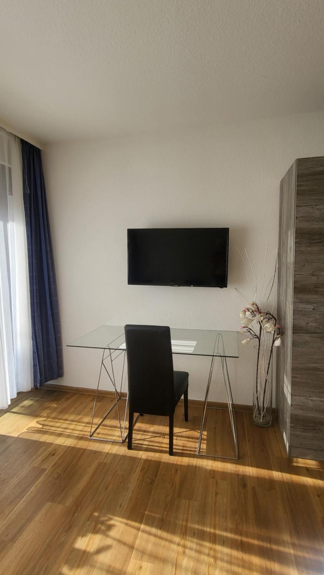 Apartment Mit Balkon Am Rhein Coblenza Esterno foto